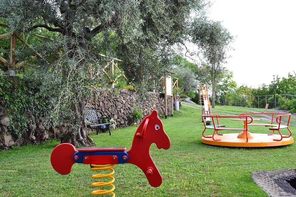 Agriturismo Dolcetna Guest House Sant'Alfio Farm stay