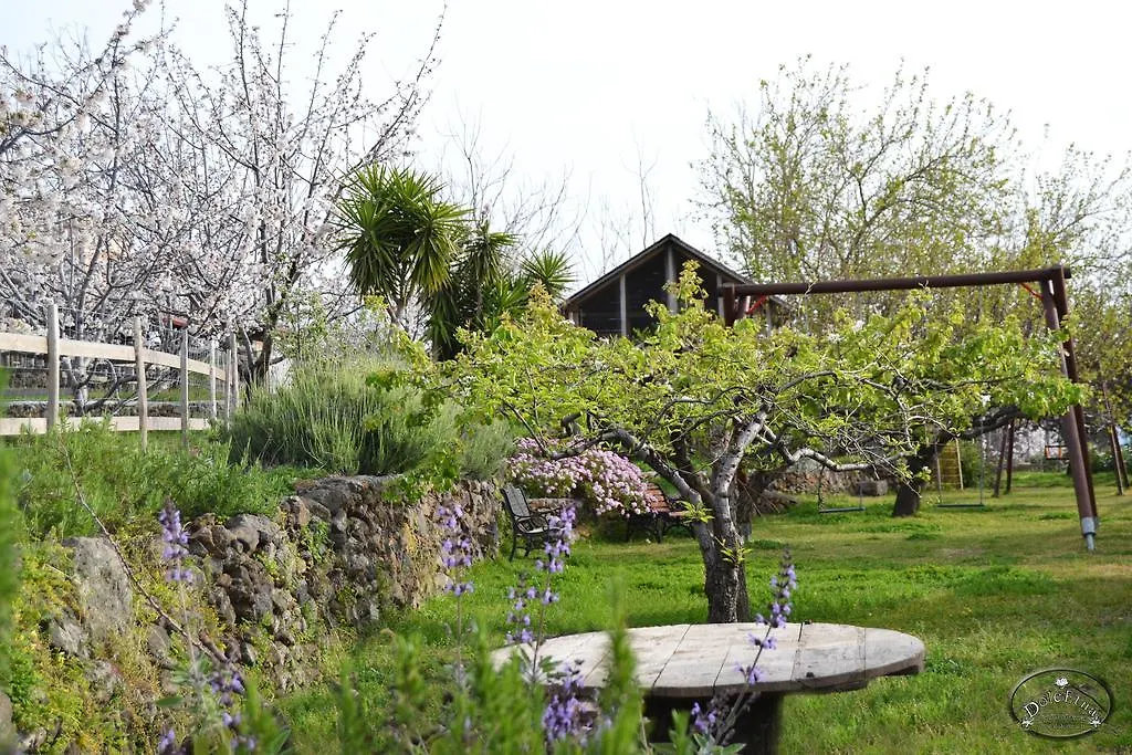 Agriturismo Dolcetna Guest House Sant'Alfio Farm stay